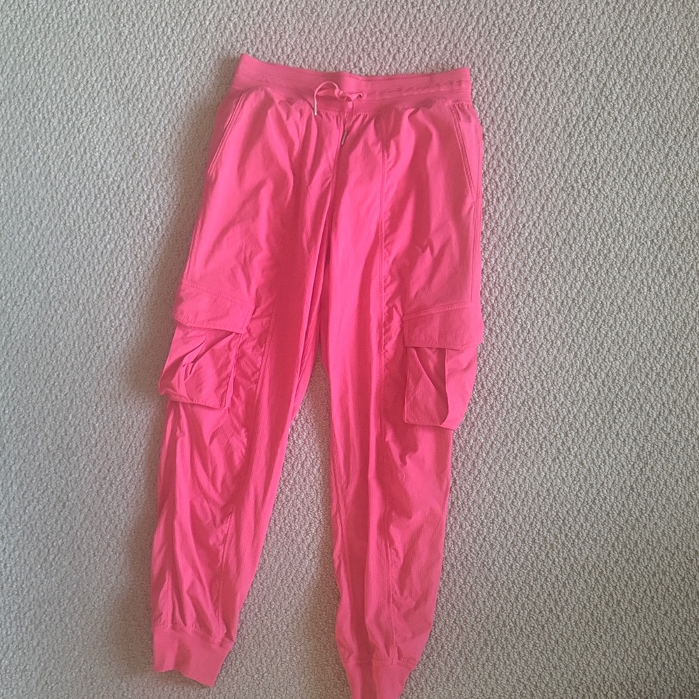 Lululemon dance studio cargo jogger